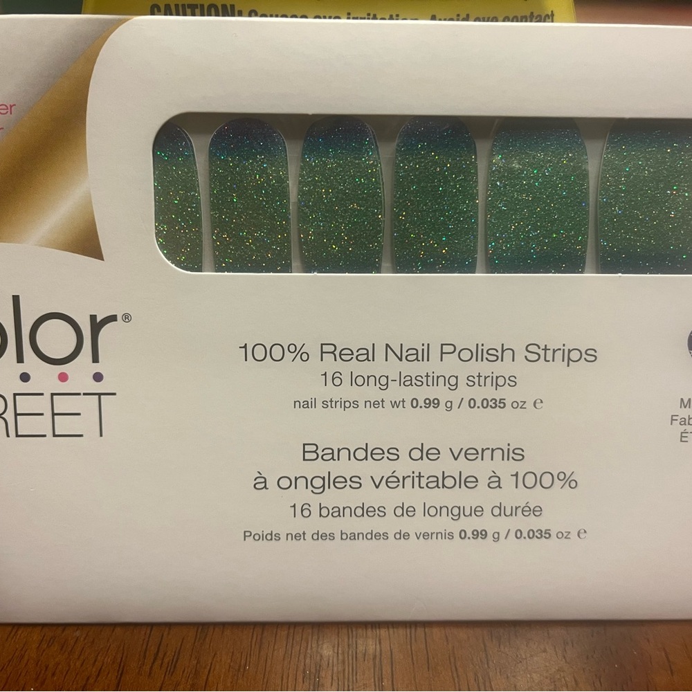 Color street nails! - Picture 7 of 8